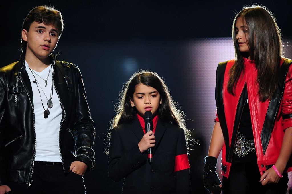 Prince, Blanket and Paris Jackson