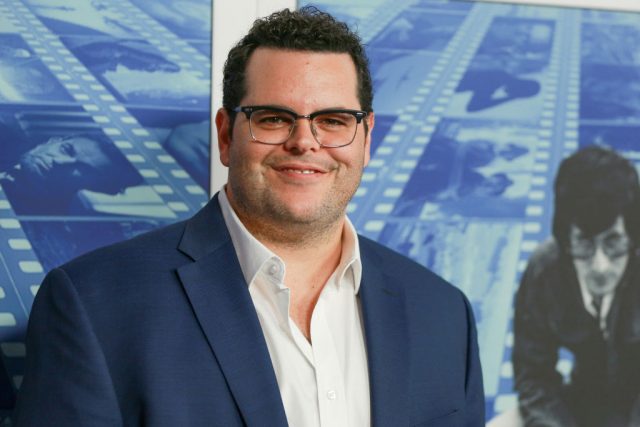 Josh Gad