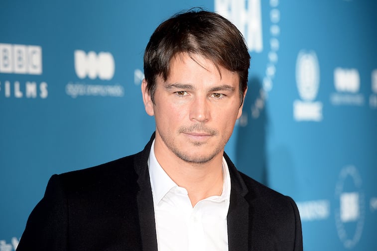 Josh Hartnett on the red carpet