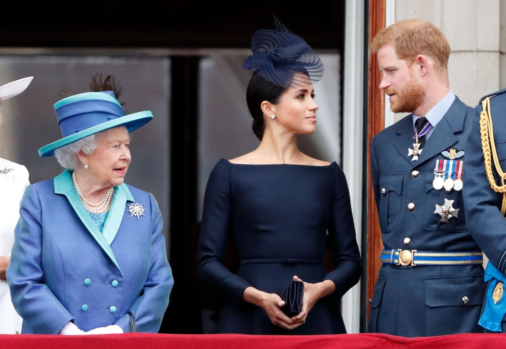 Photo of Meghan Markle and Prince Harry's Move to Los Angeles Was a 'Serious Disappointment' to Queen Elizabeth, Claims Royal Expert | Showbiz Cheat Sheet