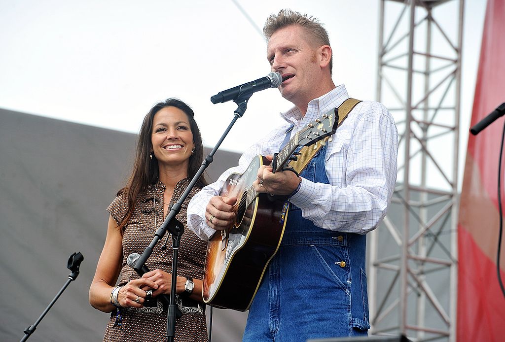 Rory Feek and Joey Feek of the band Joey & Rory perform on the Chevrolet Riverfront Stage 