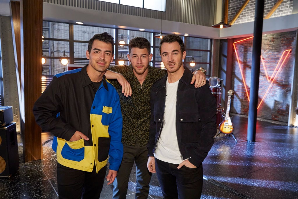 Joe Jonas, Nick Jonas, Kevin Jonas on 'The Voice'