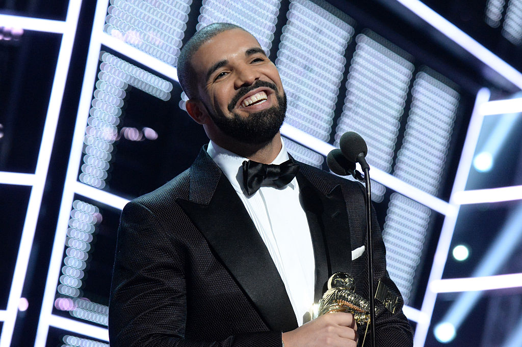 Drake onstage at an award show in August 2016