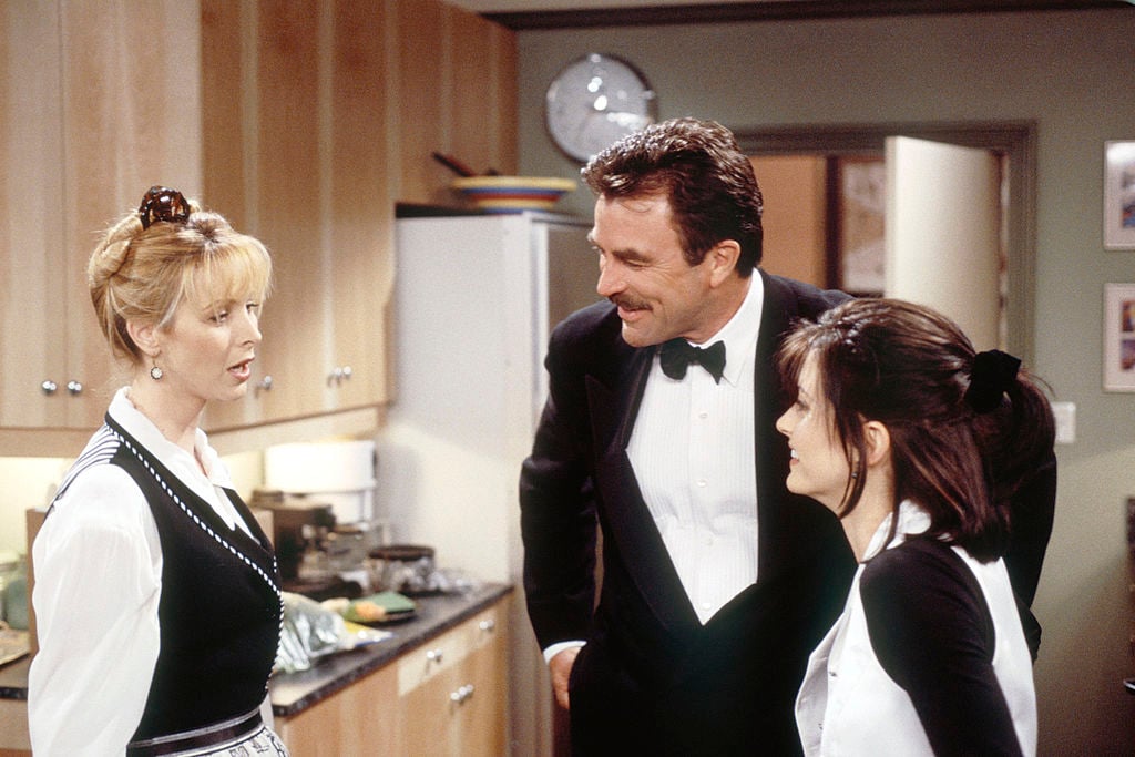 Lisa Kudrow as Phoebe Buffay, Tom Selleck as Dr. Richard Burke, Courteney Cox Arquette as Monica Geller