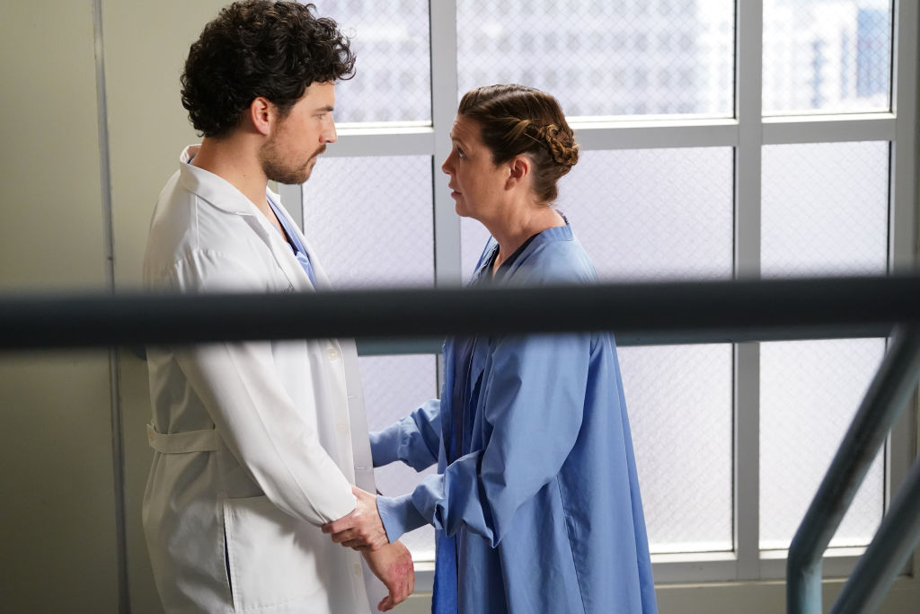 Giacomo Gianniotti as Andrew DeLuca and Ellen Pompeo as Meredith Grey on 'Grey's Anatomy' 