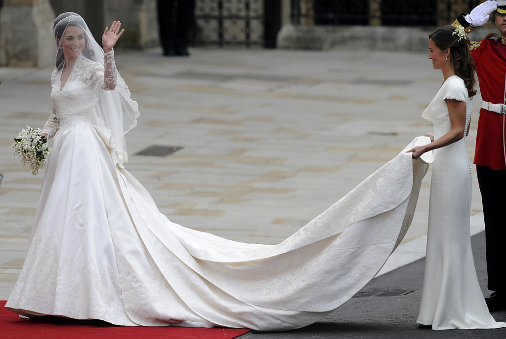 Kate Middleton and Pippa Middleton at royal wedding, 2011