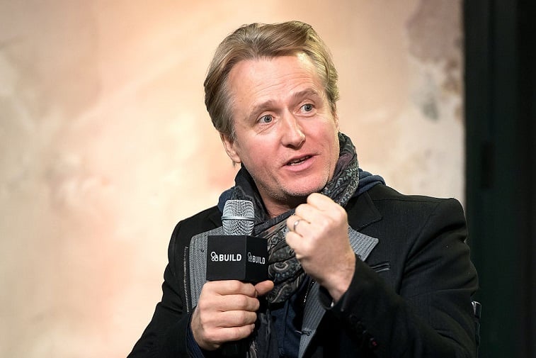 Linus Roache