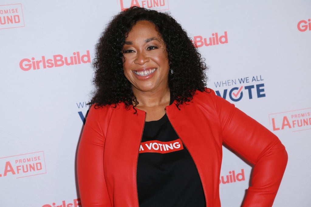Producer Shonda Rhimes attends LA Promise Fund's Annual Summit at USC Galen Center 