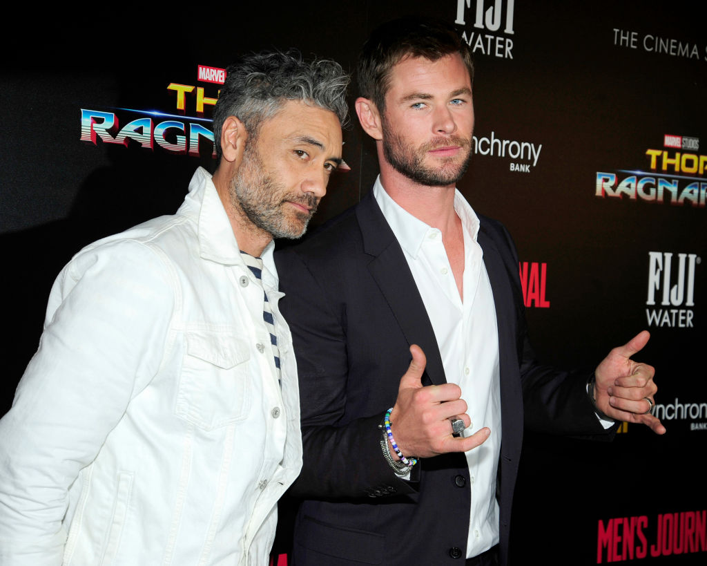 Taika Waititi and Chris Hemsworth at a 'Thor: Ragnarok' screening