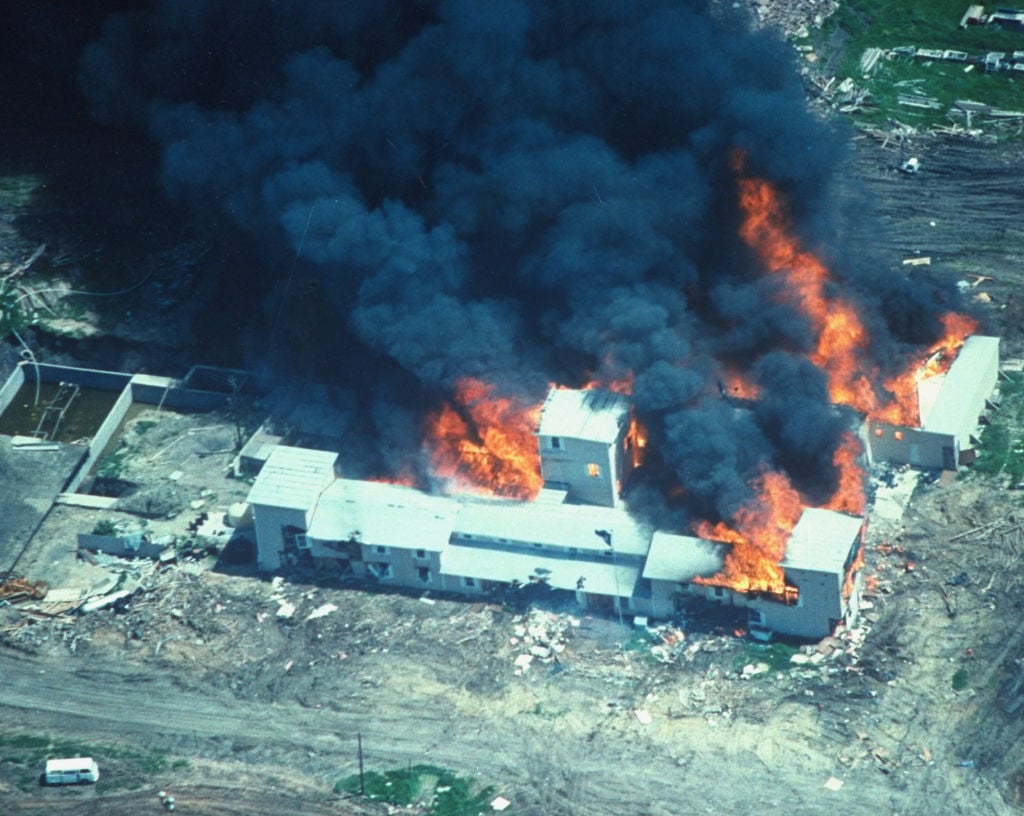 The fire at the Branch Davidian compound