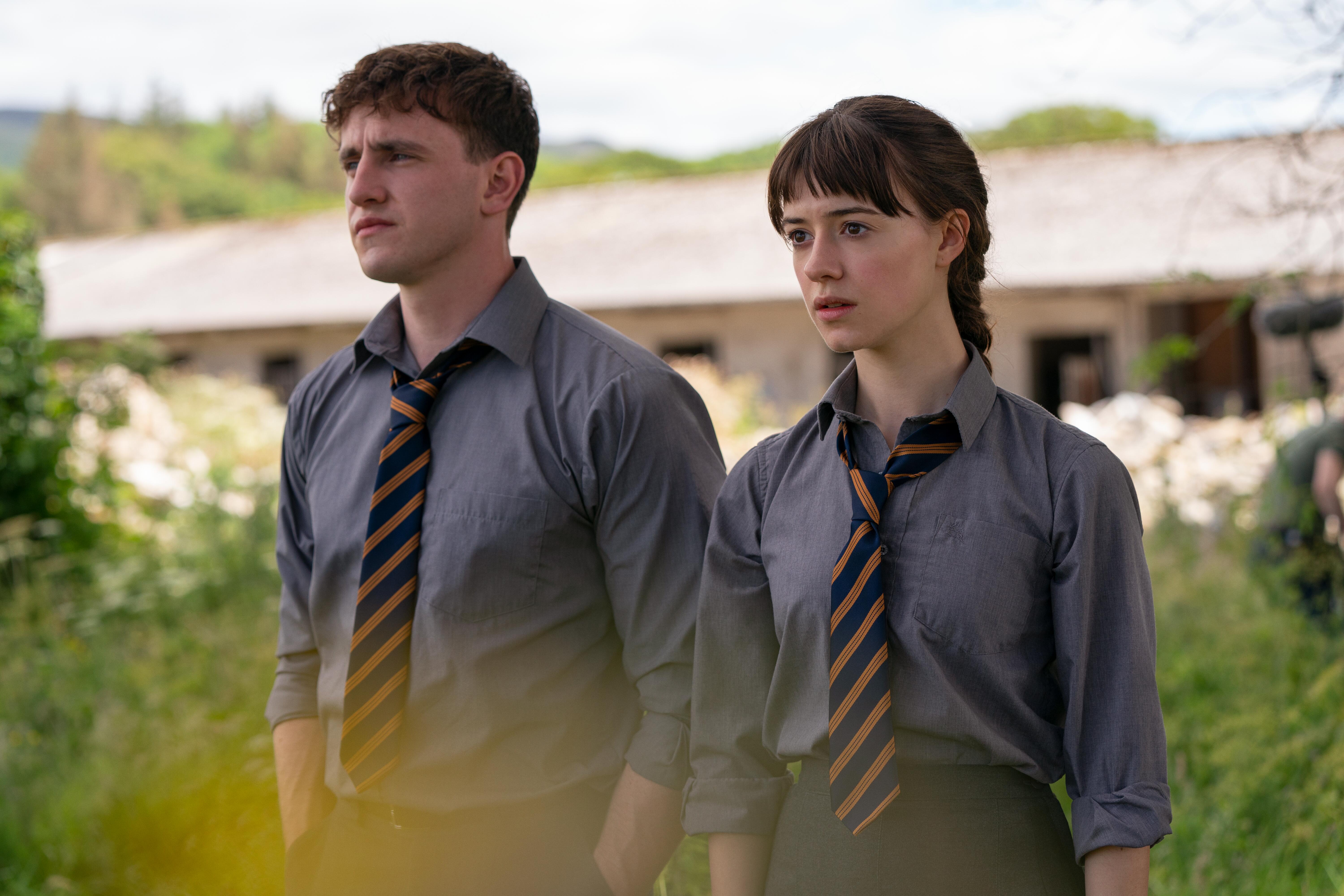 Connell and Marianne wearing school uniforms
