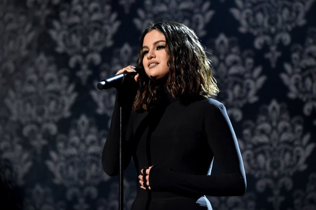Selena Gomez performs onstage during the 2019 American Music Awards on November 24, 2019 