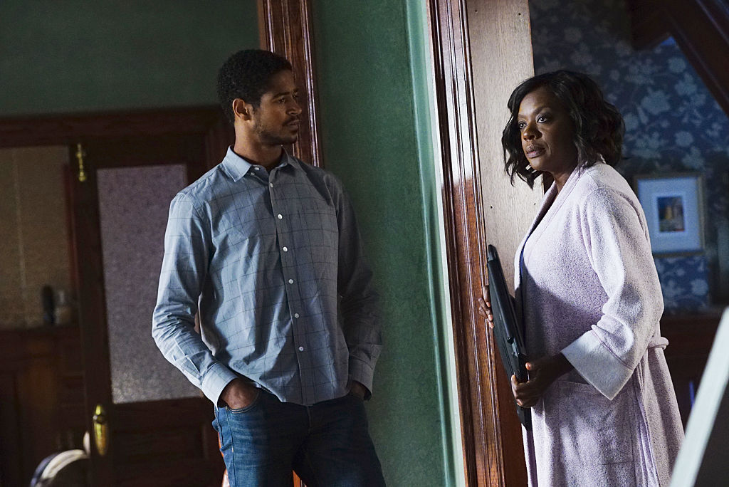 Alfred Enoch and Viola Davis on 'How to Get Away with Murder' in 2016