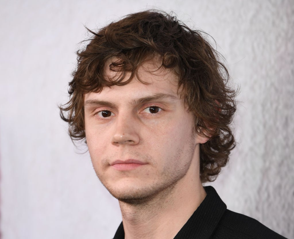 Actor Evan Peters arrives for the 'American Horror Story: Cult' 