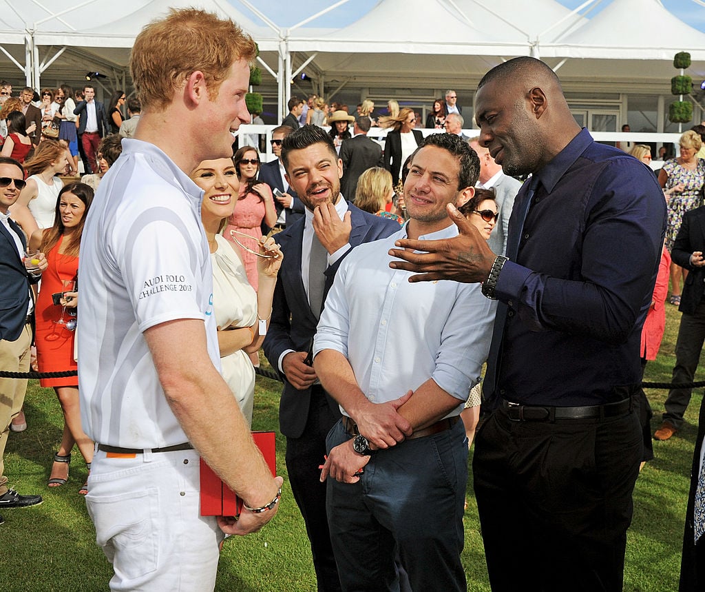 Idris Elba talking to Prince Harry