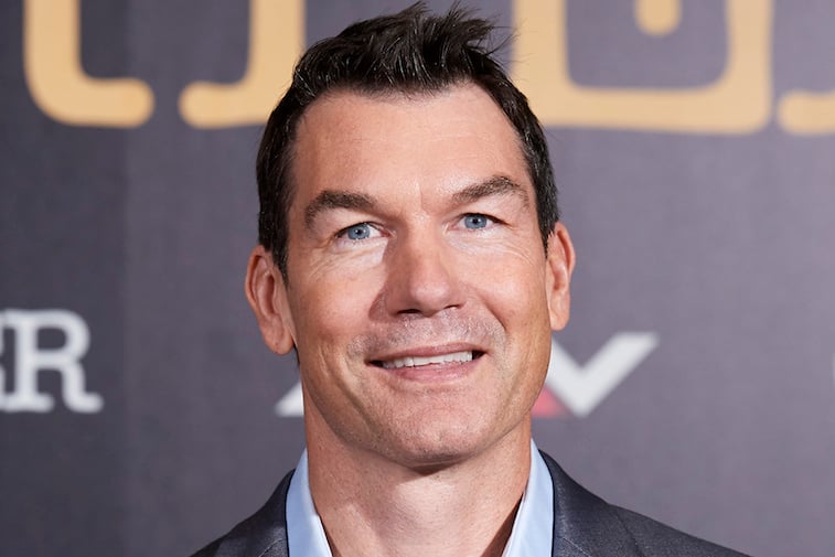 Jerry O'Connell on the red carpet