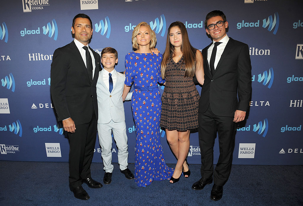Mark Consuelos, Kelly Ripa and their children