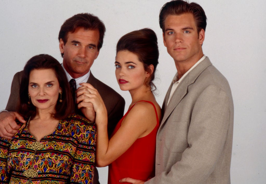 Michael Weatherly with the 'Loving' cast in 1994 | Walt Disney Television via Getty Images