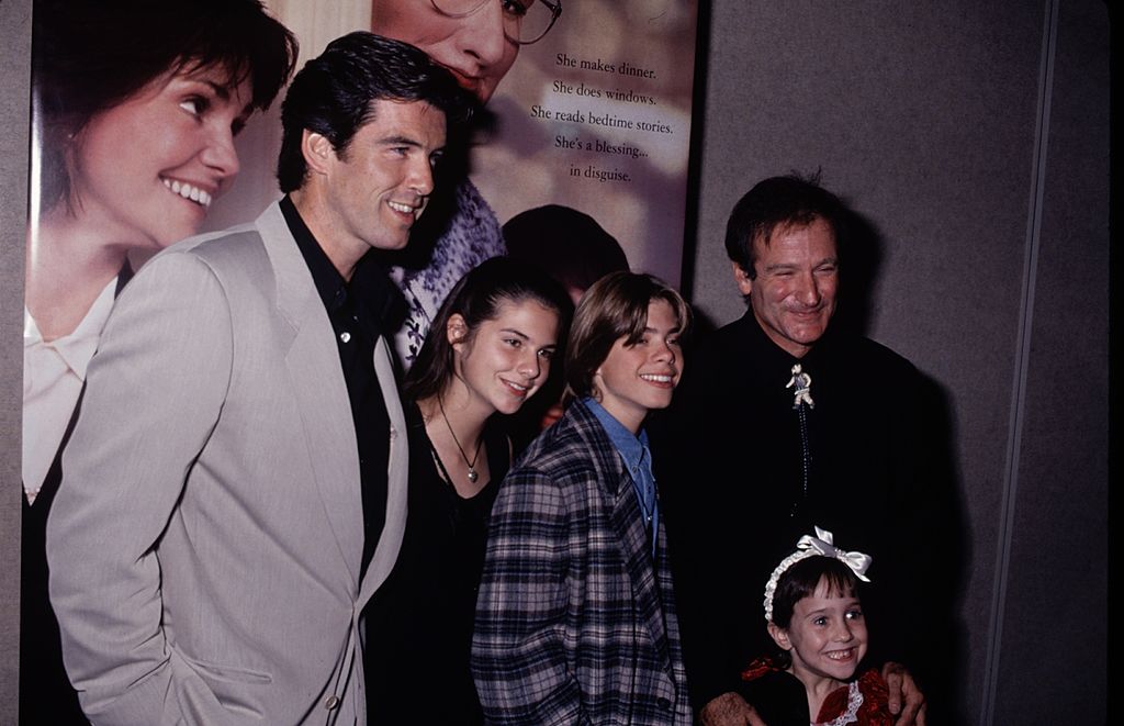Pierce Brosnan, Lisa Jakub, Matthew Lawrence, Robin Williams, and Mara Wilson at the 'Mrs. Doubtfire' premiere
