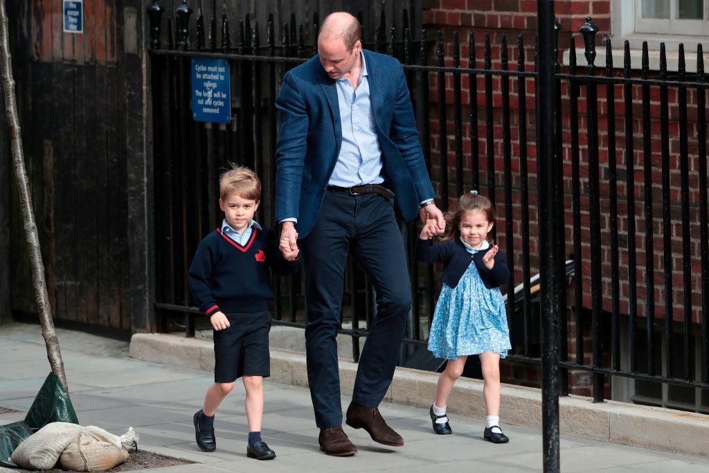 Prince George, Prince William, and Princess Charlotte go to meet Prince Louis