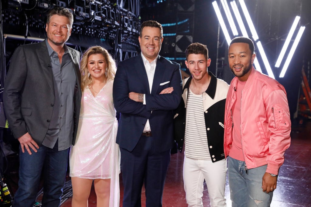 Blake Shelton, Kelly Clarkson, Carson Daly, Nick Jonas, John Legend on 'The Voice'