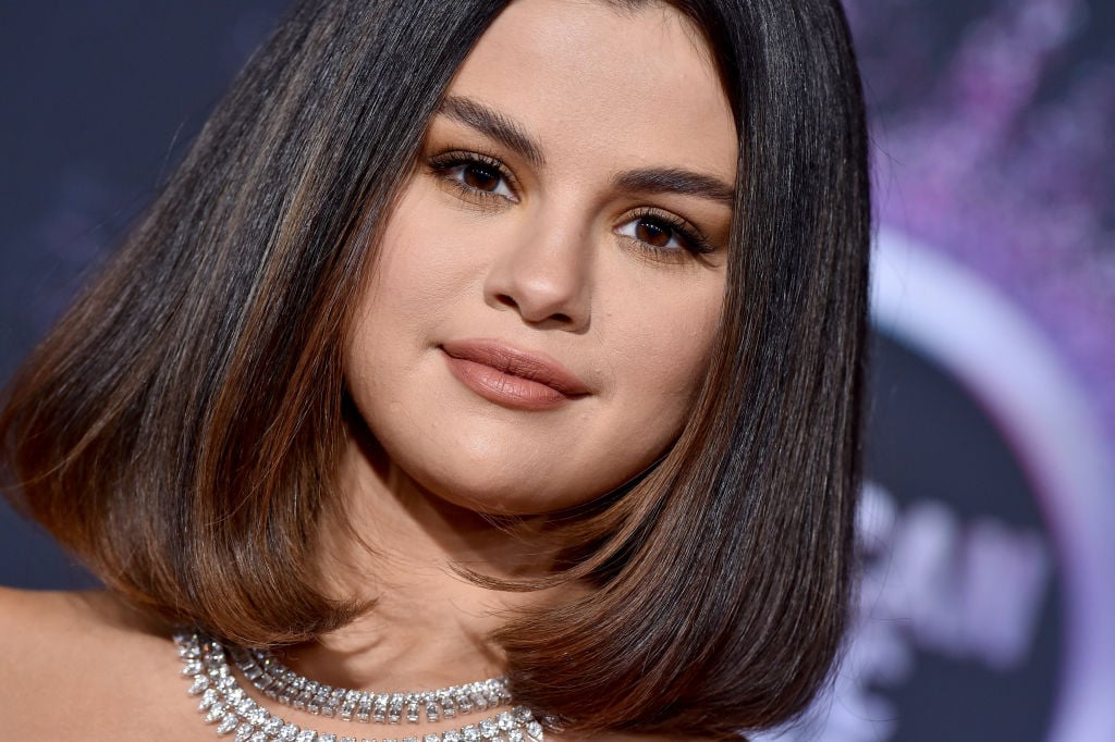 Selena Gomez attends the 2019 American Music Awards on November 24, 2019