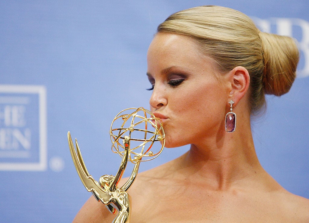 Julie Berman poses with her Daytime Emmy award