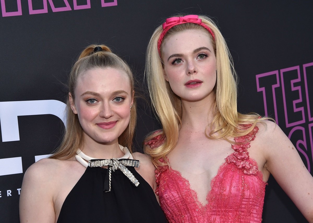 Dakota Fanning and Elle Fanning