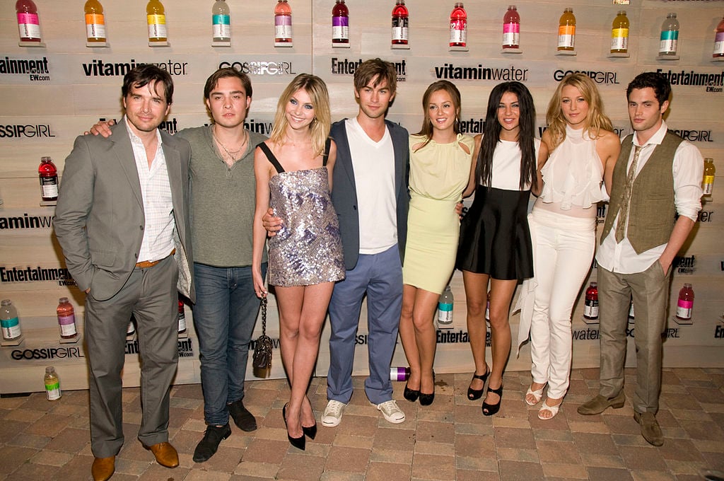 Matthew Settle, Ed Westwick, Taylor Momsen, Chace Crawford, Leighton Meestor, Jessica Szhor, Blake Lively and Penn Badgley attend the Hamptons bash hosted by Vitaminwater at the EMM Group Estate for the CW network's "Gossip Girl" premiering September first on August 16, 2008 in Sag Harbor, New York. 