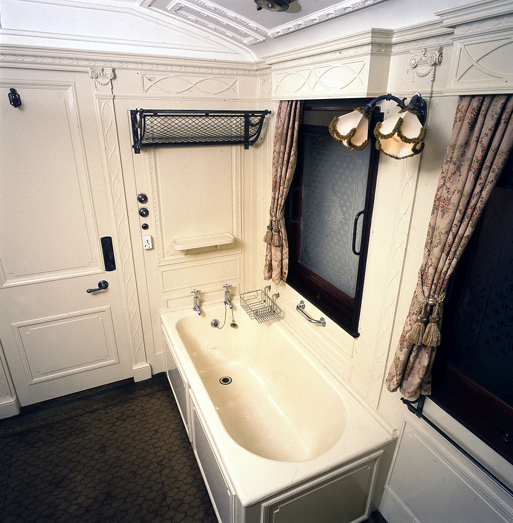 King George V's dressing room on train converted to a bathroom