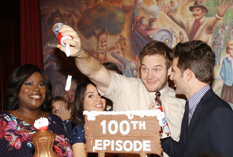 The 'Parks and Rec.' cast celebrates their 100th episode