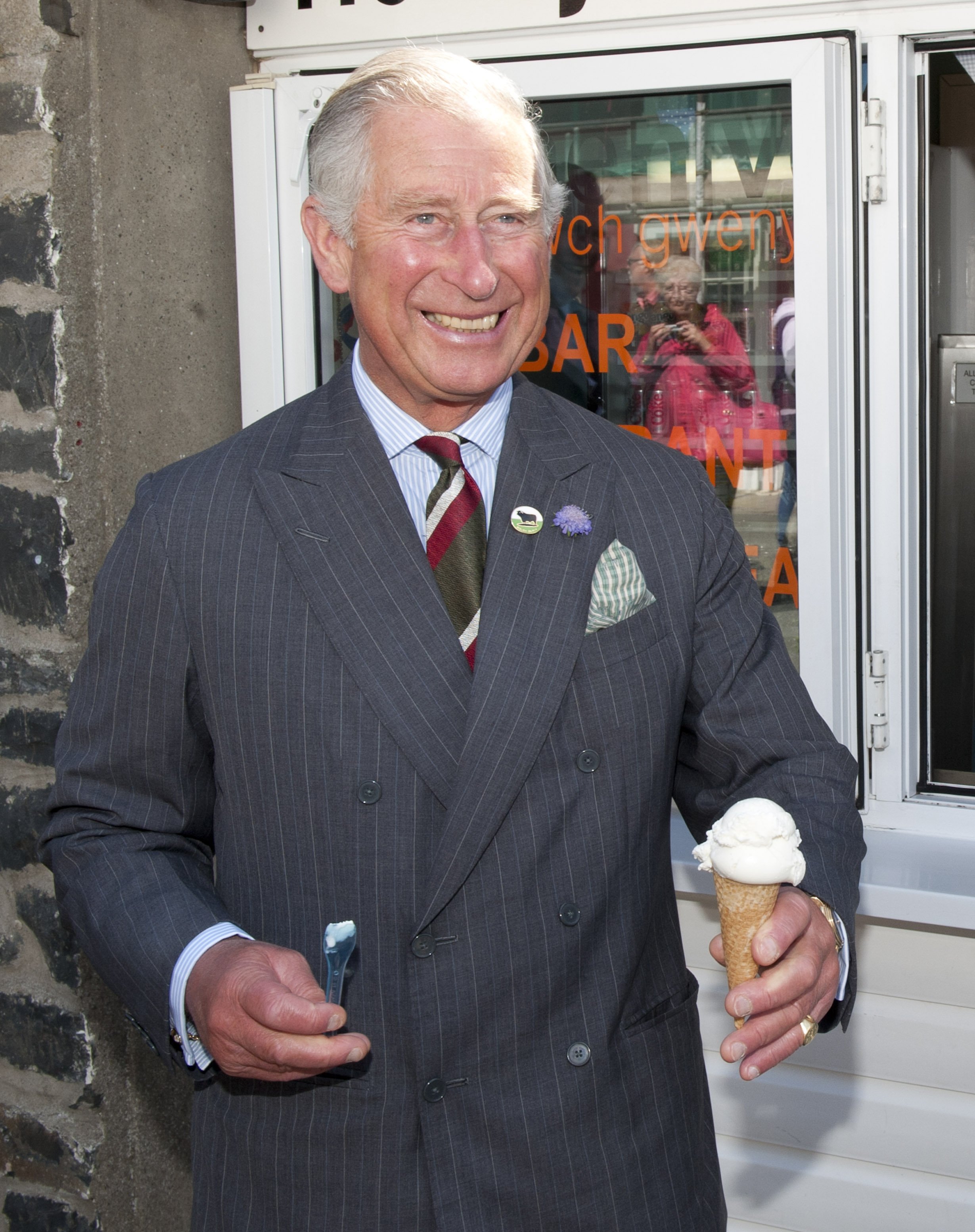 Prince Charles visits an ice cream shop in Wales