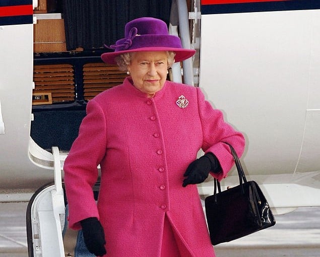 For 60 years, the Queen has been carrying the same handbag! - Rediff.com