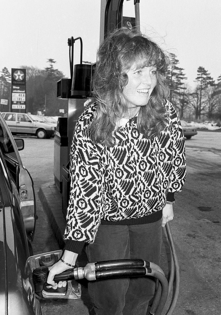 Sarah Ferguson refuels her car in 1986