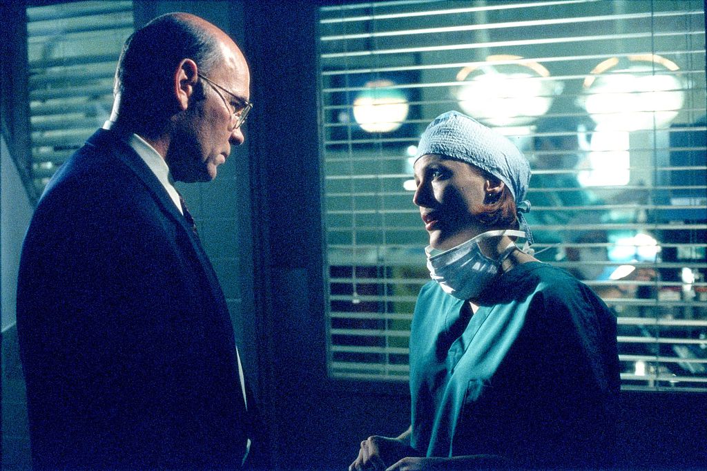 Agents Skinner and Scully on The X-Files