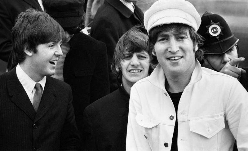 Beatles at Heathrow airport in '65