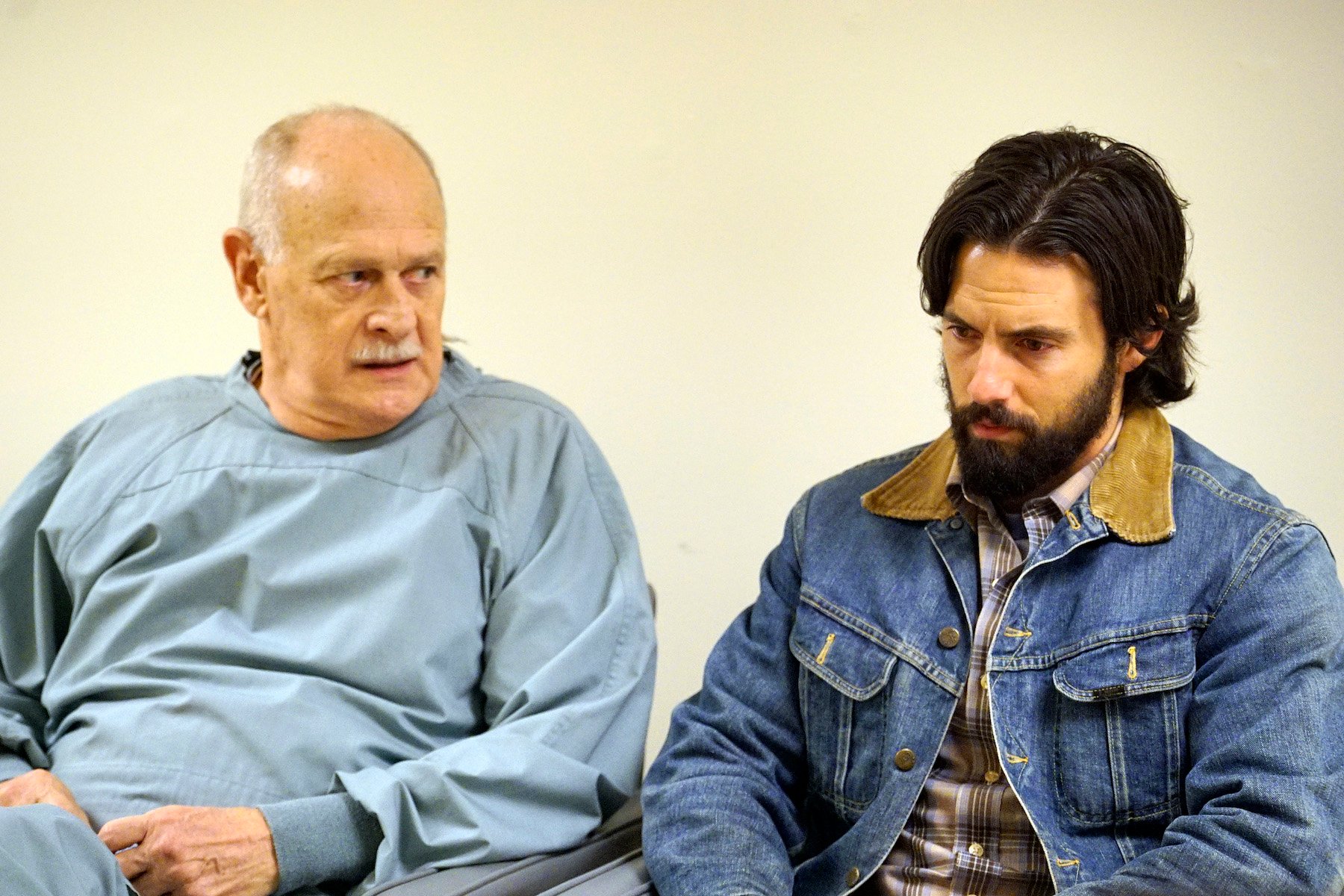 Gerald McRaney as Dr. K and Milo Ventimiglia as Jack Pearson in 'This Is Us' pilot