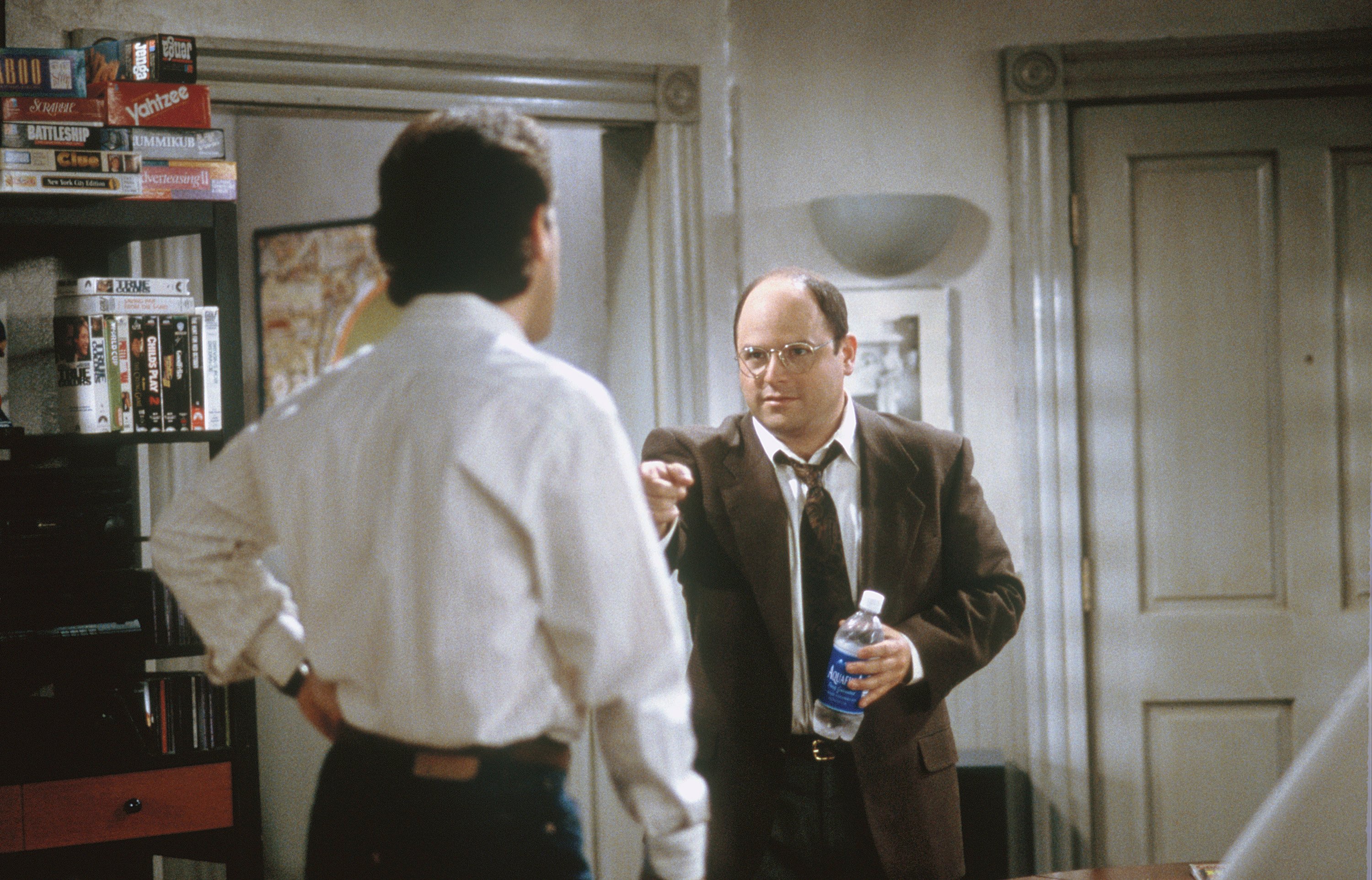 Jerry Seinfeld and Jason Alexander in a scene from 'Seinfeld'