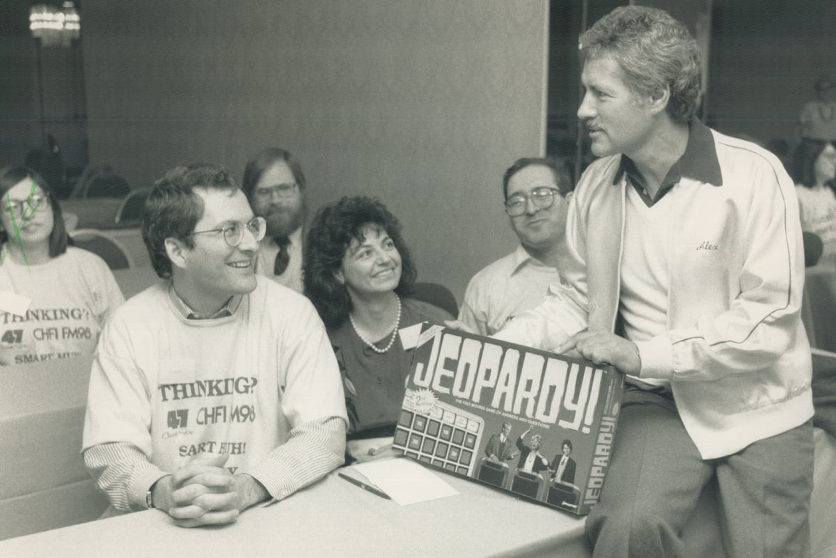 Alex Trebek and 'Jeopardy!' contestants in 1988