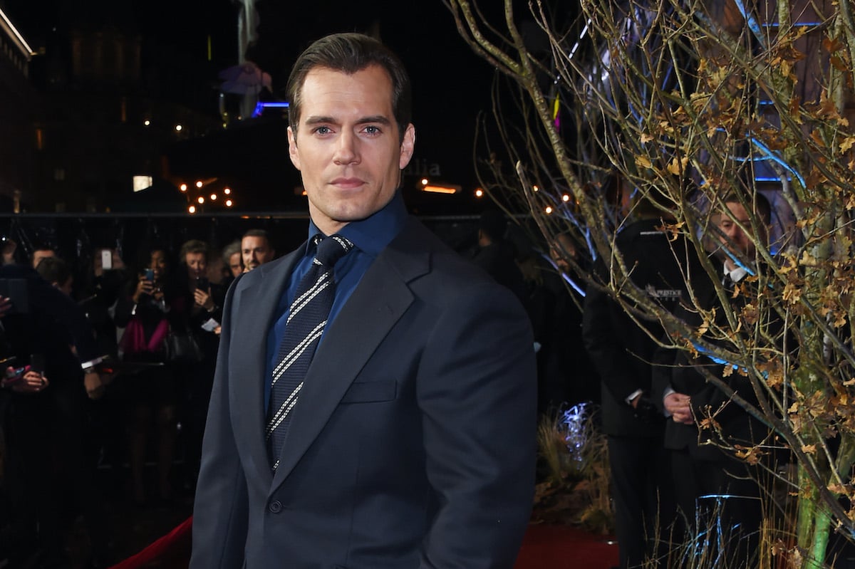 Superman actor Henry Cavill wants to play Geralt in the Witcher Netflix  series