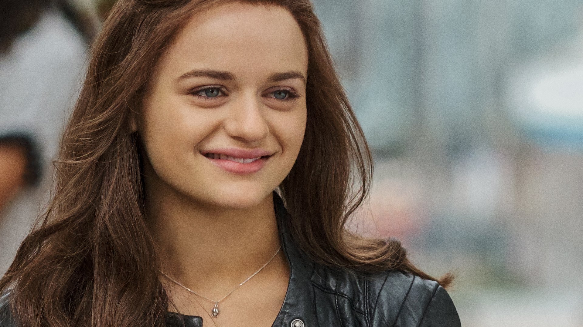 Joey King as Elle on 'The Kissing Booth 2' smiling