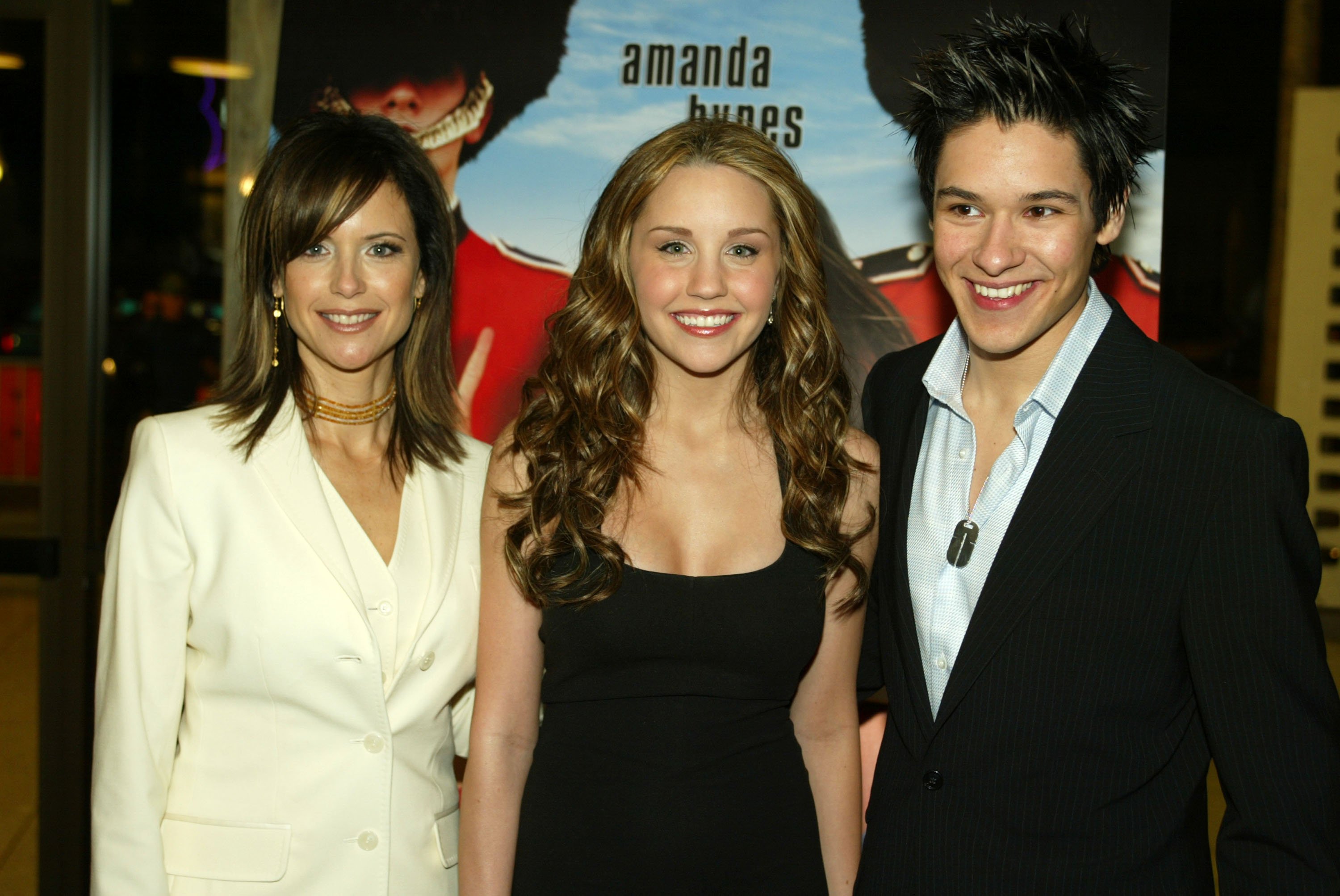 Kelly Preston, Amanda Bynes and Oliver James