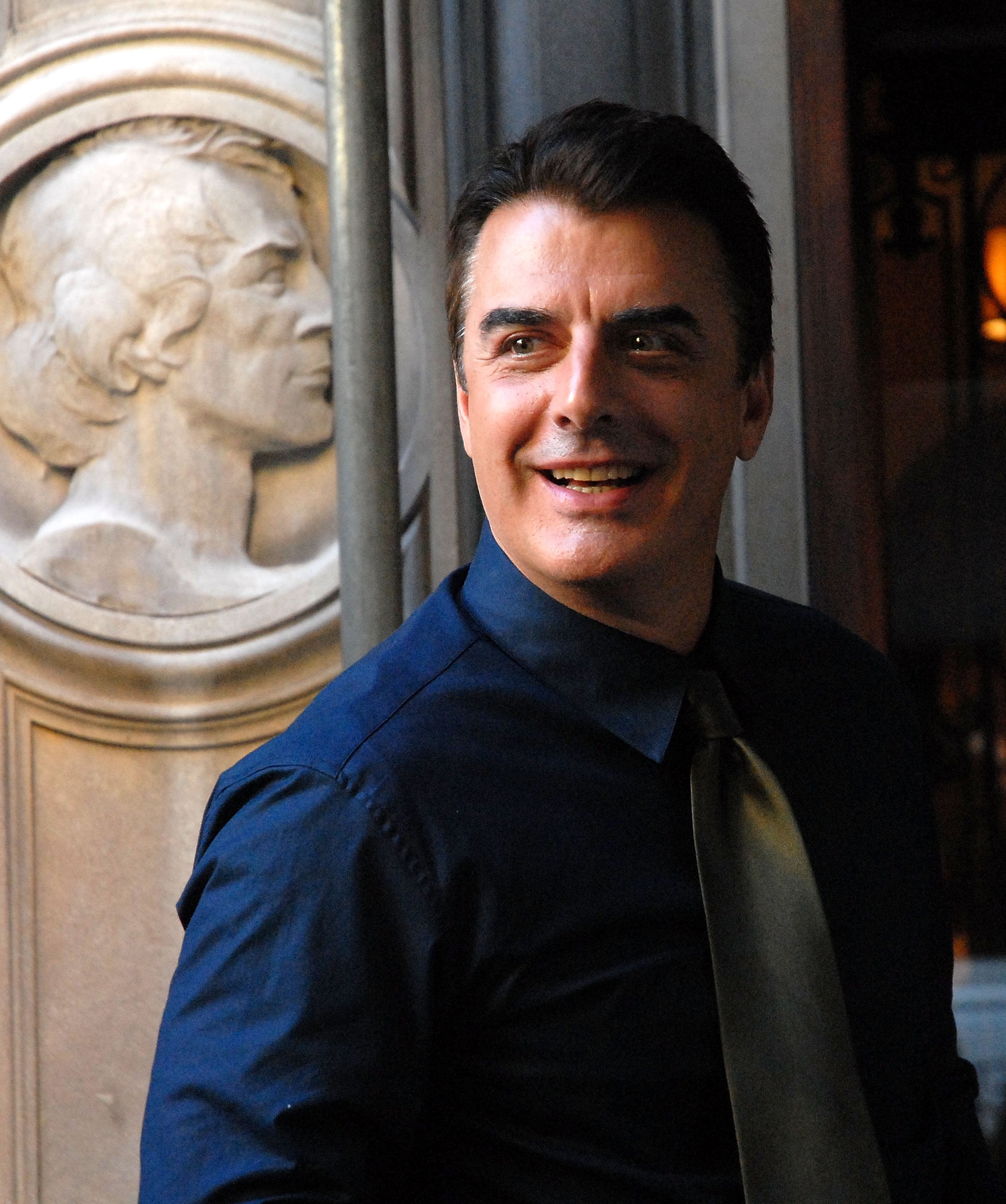 Chris Noth appears on location for 'Sex and the City' 