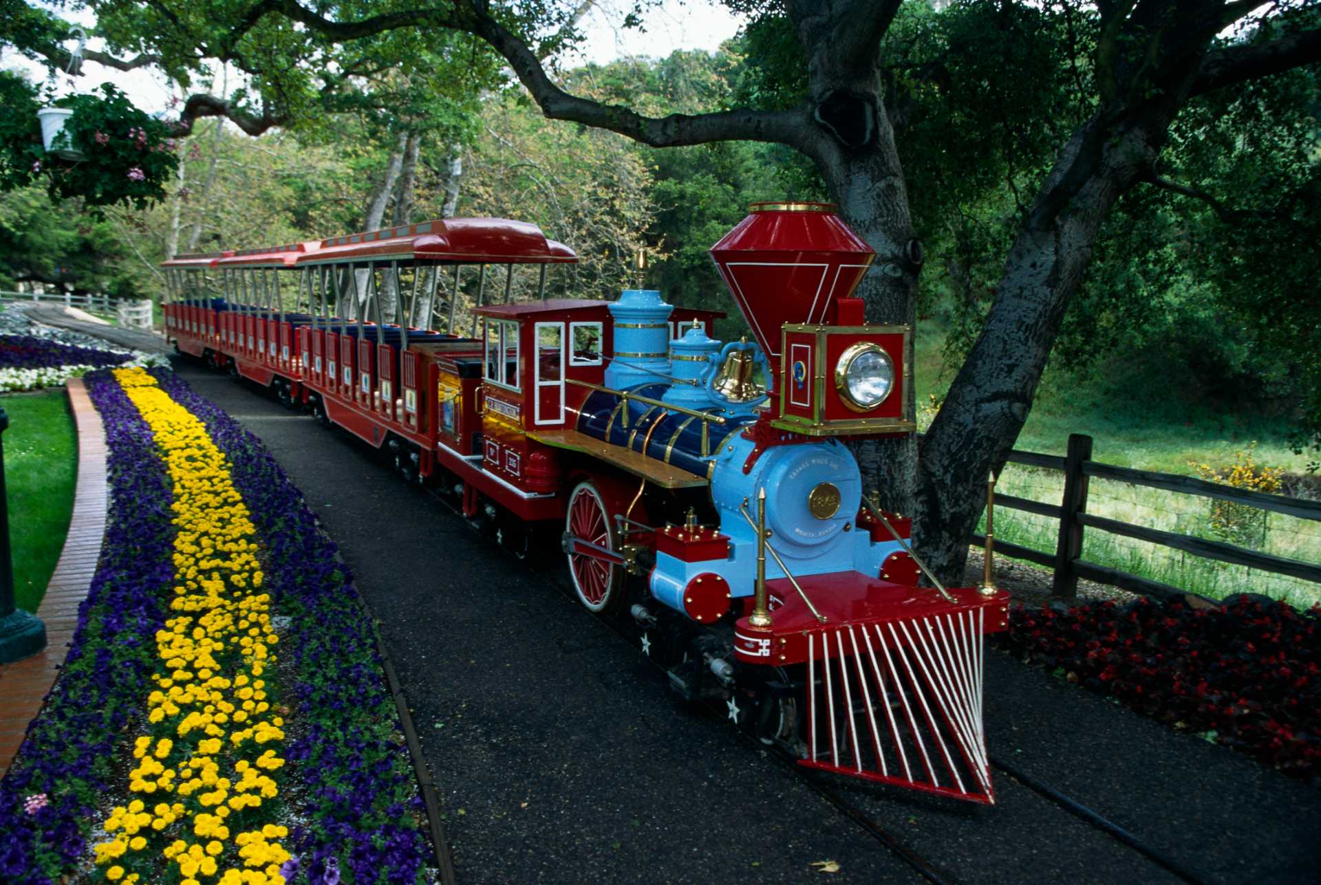 Neverland ranch | Steve Starr/CORBIS/Corbis via Getty Images