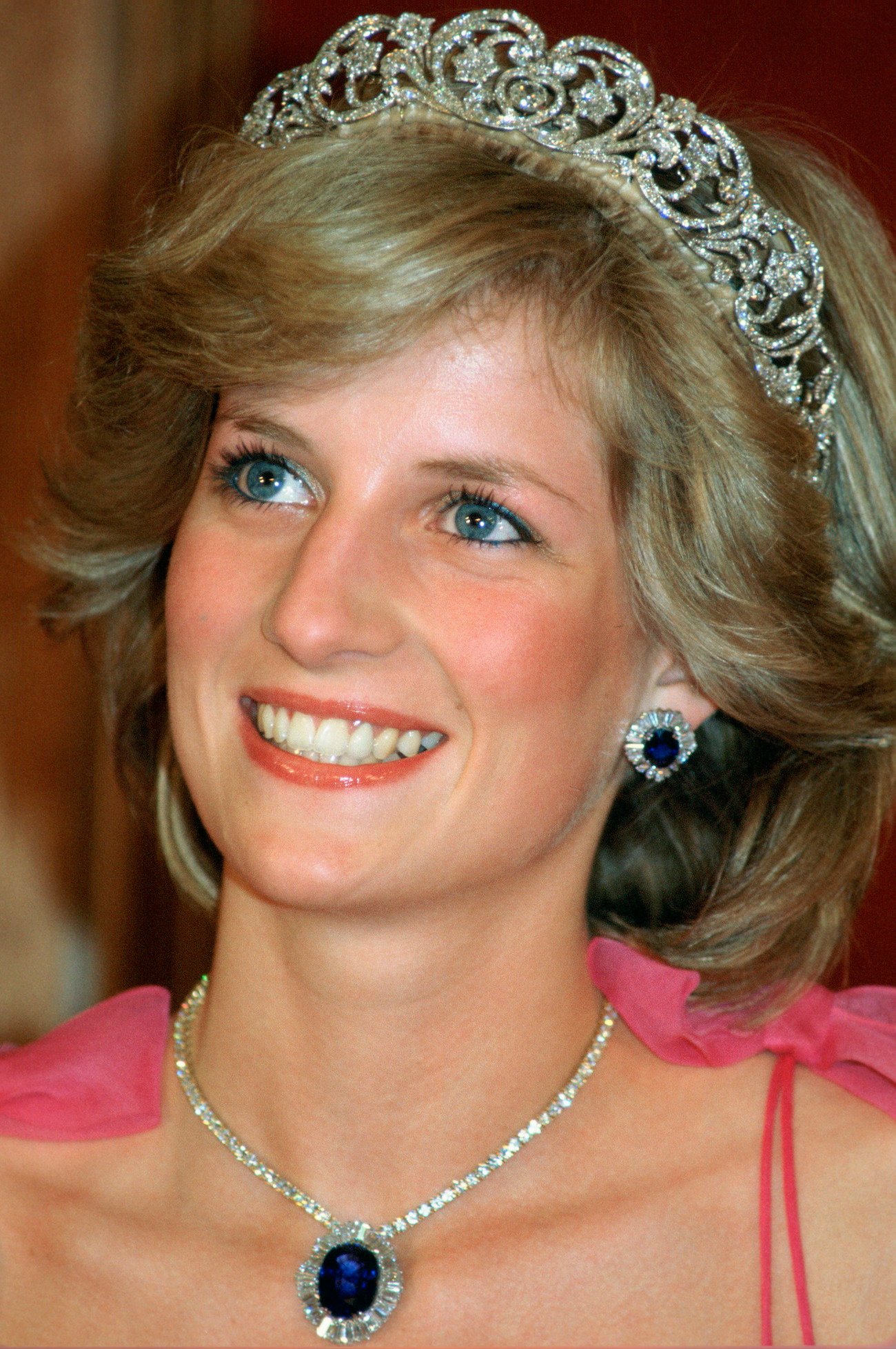 Princess Diana wears the Spencer Tiara in Australia