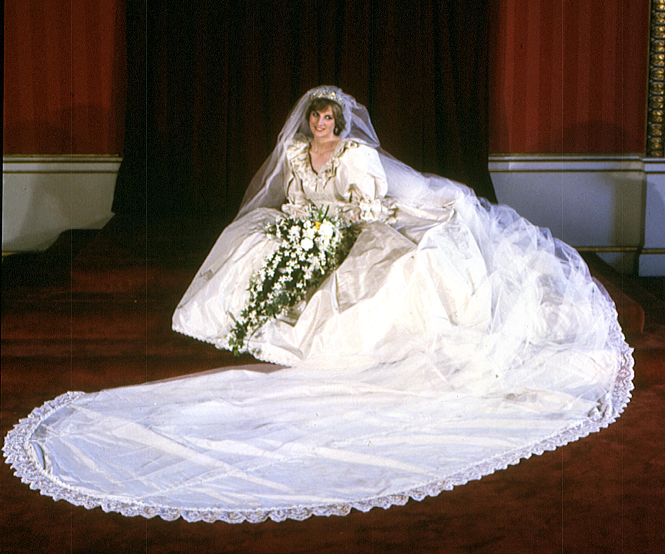 Princess Diana's wedding dress