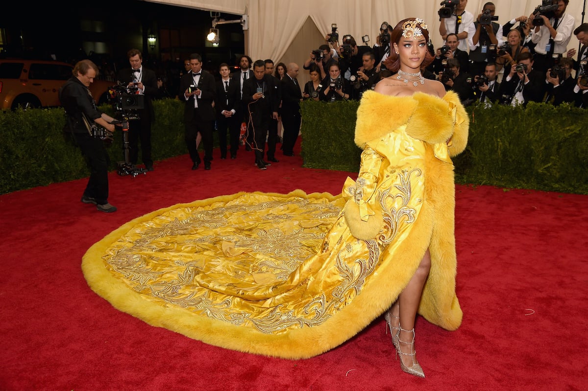 Rihanna Says Her 2015 Met Gala Dress Had Her 'Scared to Get Out of the Car'