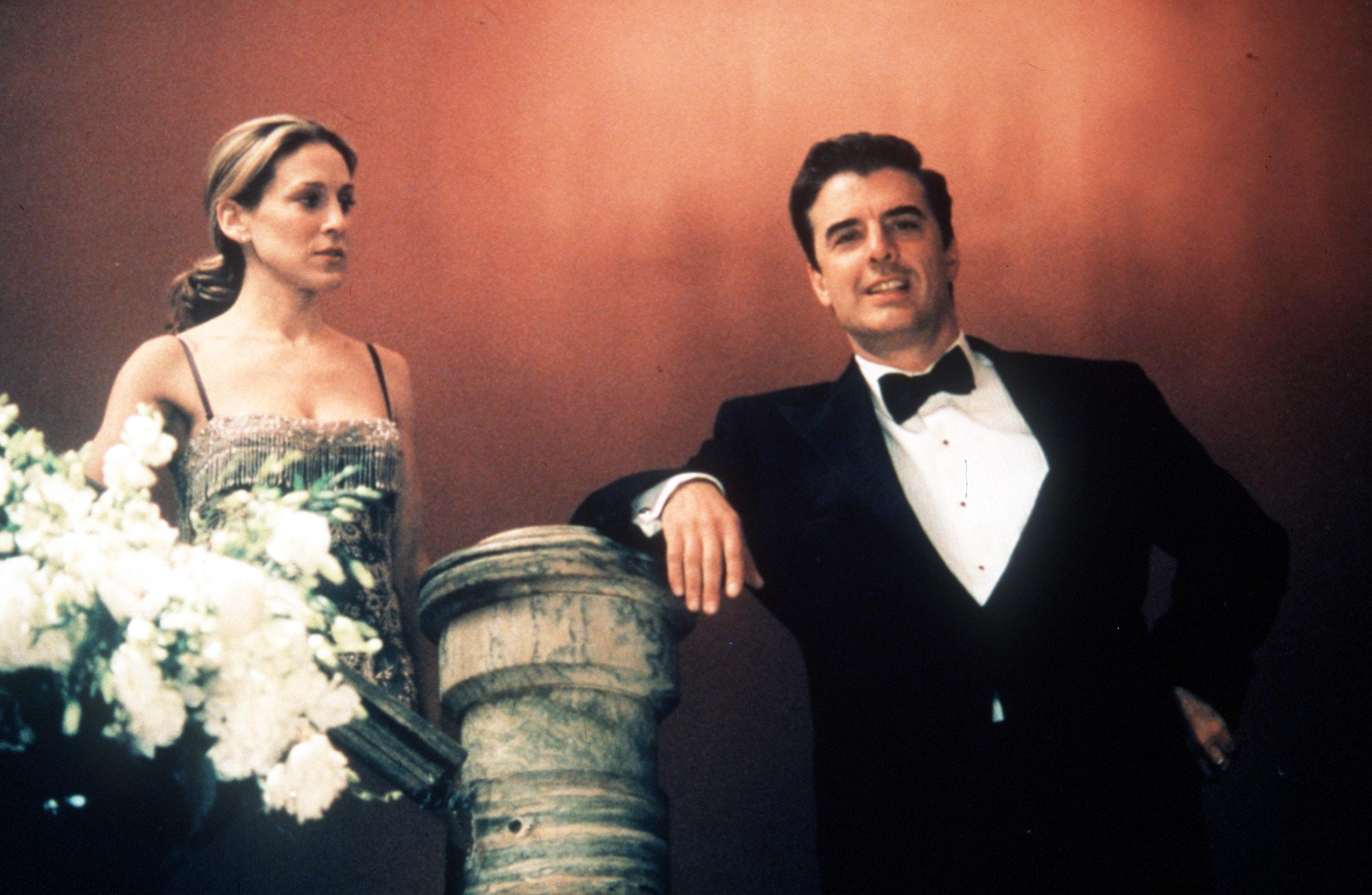Sarah Jessica Parker as Carrie Bradshaw and Chris Noth as Mr. Big