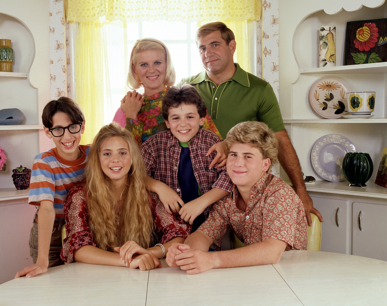 ‘The Wonder Years’: 1 Detail the Reboot Has in Common With the Original (And 3 Big Differences)