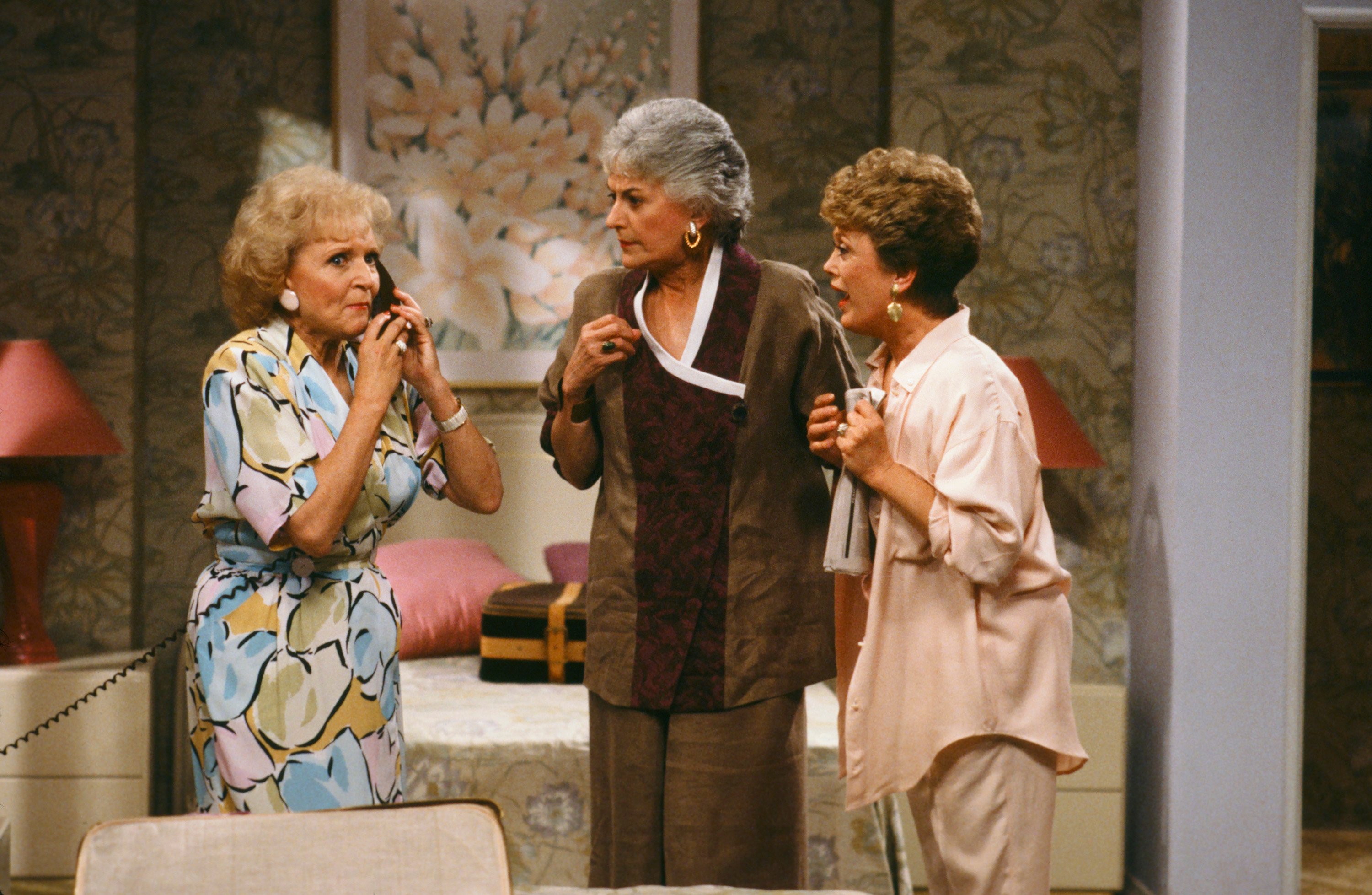 Rose, Dorothy and Blanche in Golden Girls 